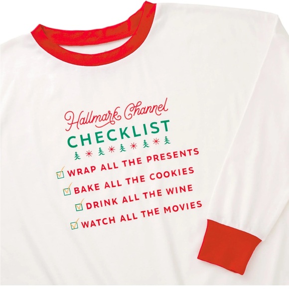 ✨🆕🎄🛷HALLMARK CHANNEL CHECKLIST, WRAP, BAKE, DRINK, WATCH, LS SWEATSHIRT🎄🛷 - Picture 3 of 6